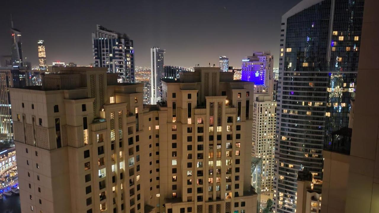 Pirates Bay Hostel Dubai Exterior foto